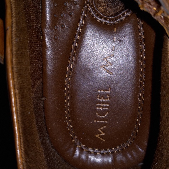 MICHEL M... MAE, BROWN LEATHER, VELCRO STRAP SHOES - Picture 10 of 13